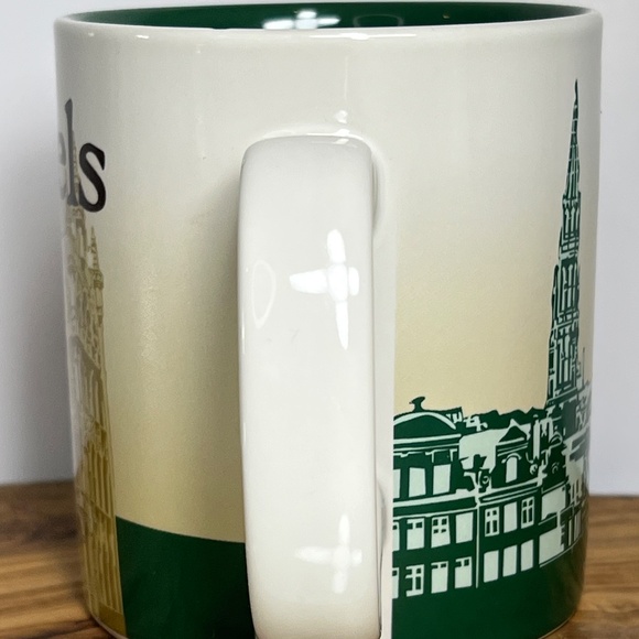 Starbucks Brussels Global Icon City Series Mug 16 oz White Green 4" Tall 2016 - Picture 7 of 12